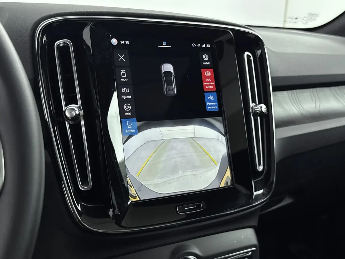 Recharge Twin Intro Edition 78 kWh | PDC V+A en 360 Camera | Elektrische achterklep | AWD | Panoramadak | Alcantara Bekleding | Keyless | Extra getint glas |
