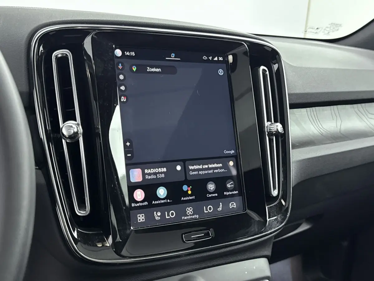 Recharge Twin Intro Edition 78 kWh | PDC V+A en 360 Camera | Elektrische achterklep | AWD | Panoramadak | Alcantara Bekleding | Keyless | Extra getint glas |