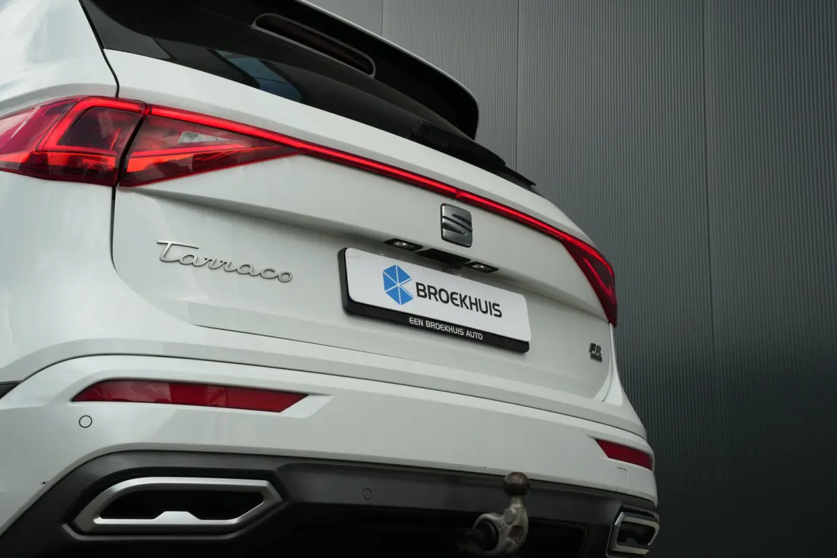 1.4 TSI e-Hybrid PHEV FR Rondomzicht camera | Trekhaak | Keyless entry | Cruise control adaptief | Dodehoek detectie