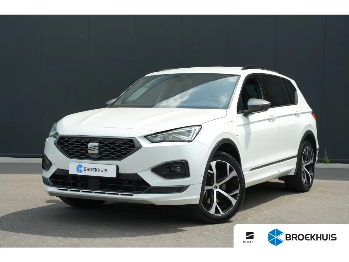 1.4 TSI e-Hybrid PHEV FR Rondomzicht camera | Trekhaak | Keyless entry | Cruise control adaptief | Dodehoek detectie