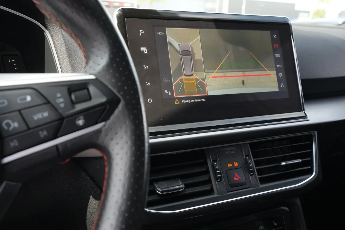 1.4 TSI e-Hybrid PHEV FR Rondomzicht camera | Trekhaak | Keyless entry | Cruise control adaptief | Dodehoek detectie