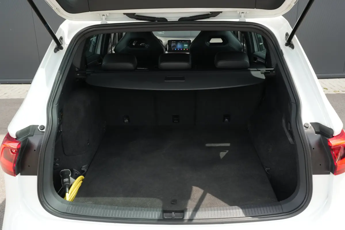 1.4 TSI e-Hybrid PHEV FR Rondomzicht camera | Trekhaak | Keyless entry | Cruise control adaptief | Dodehoek detectie