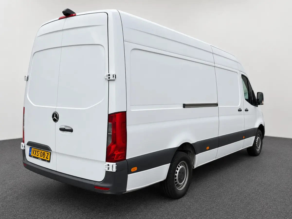 317 CDI L3H3 RWD Automaat Airco Cruise Control Navigatie 2 Zits