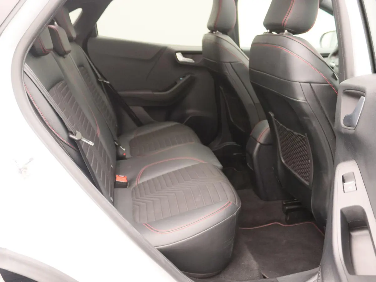 1.0 EcoBoost ST-Line X | Panoramadak | B&O Premium Audio | Apple Carplay/Android Auto | Achteruitrijcamera | Winter Pakket |