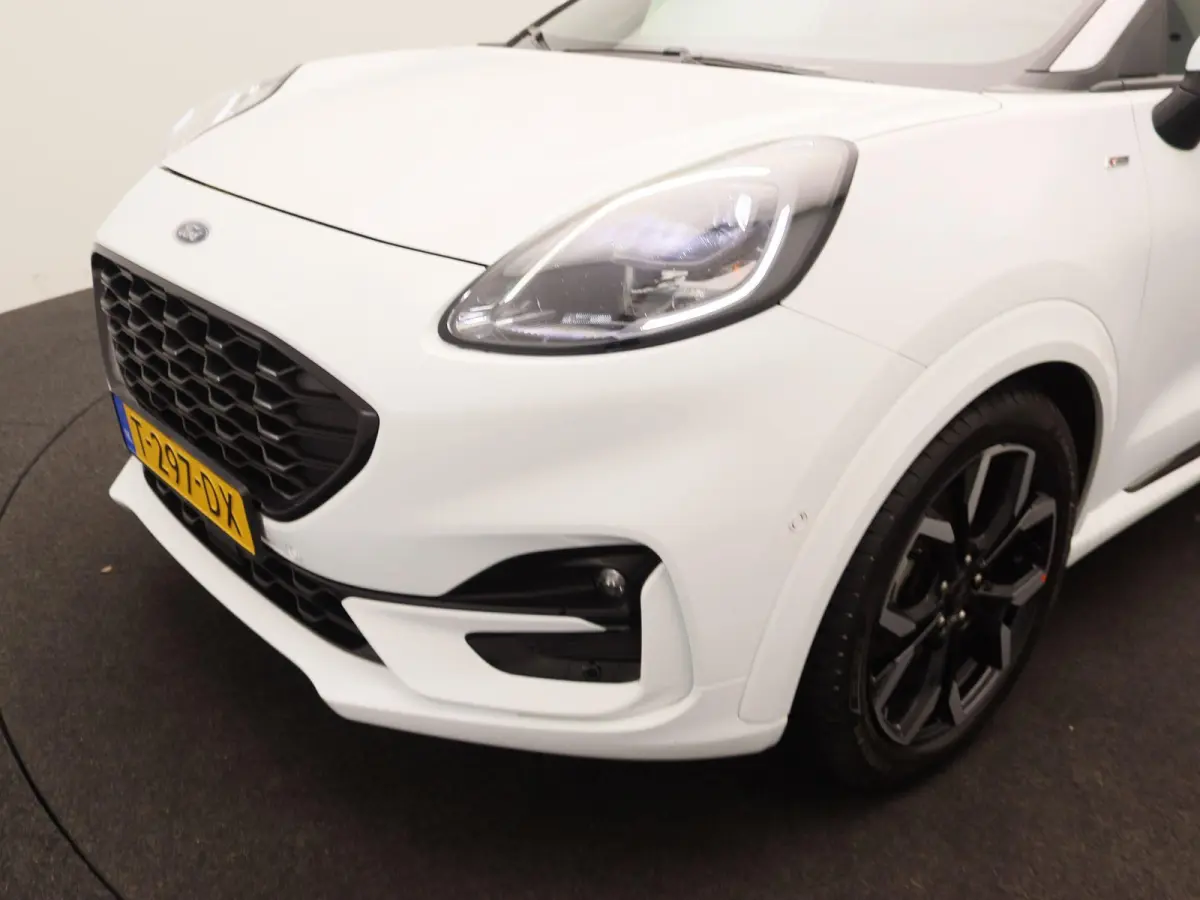 1.0 EcoBoost ST-Line X | Panoramadak | B&O Premium Audio | Apple Carplay/Android Auto | Achteruitrijcamera | Winter Pakket |