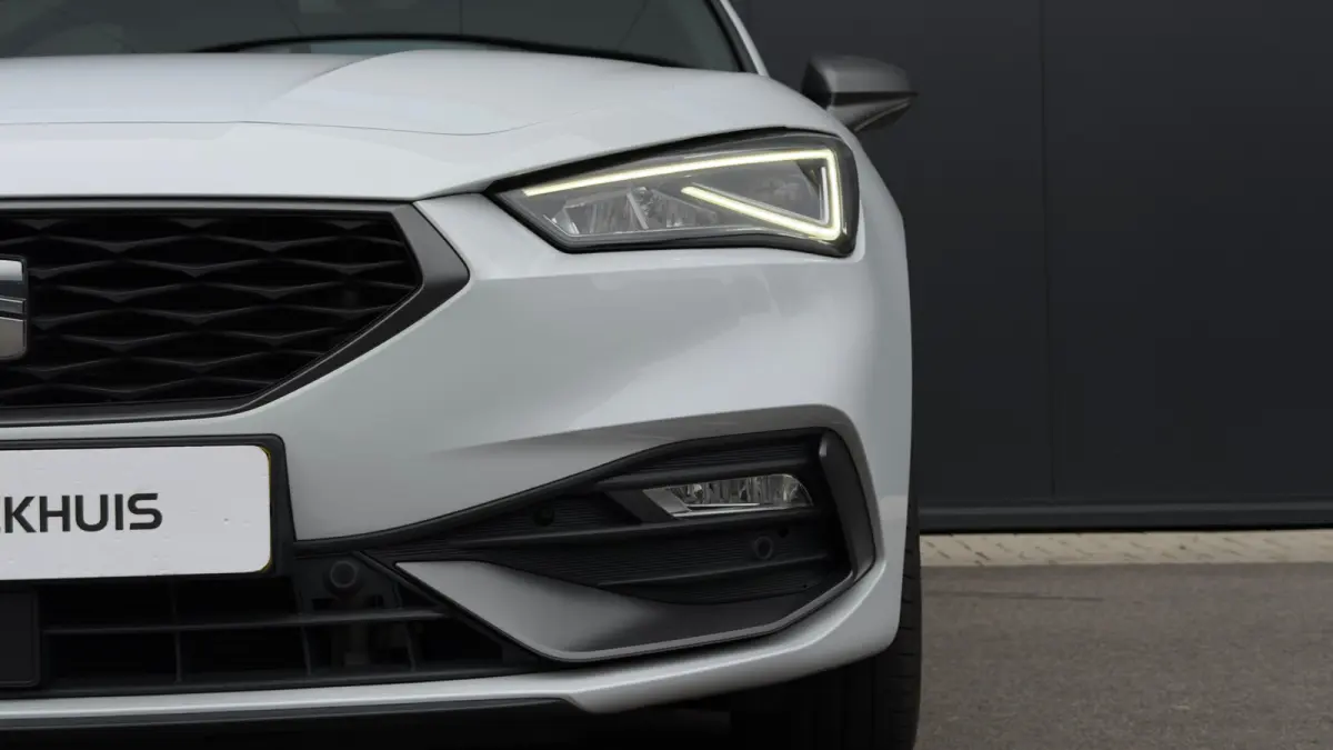 1.4 TSI eHybrid 204pk FR | Panoramadak | Camera | Dodehoeksensor | 17" | Adaptive Cruise
