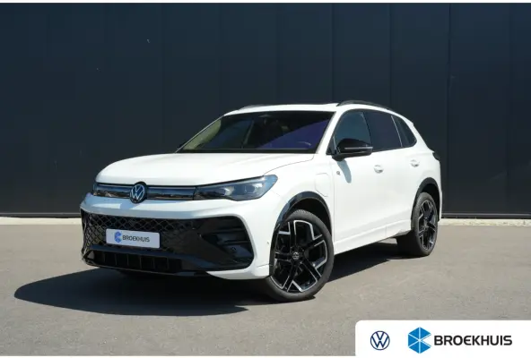 1.5 eHybrid 272pk R-Line Edition | Panoramadak | Trekhaak | Leder | 20" | Stoelverwarming & Ventilatie