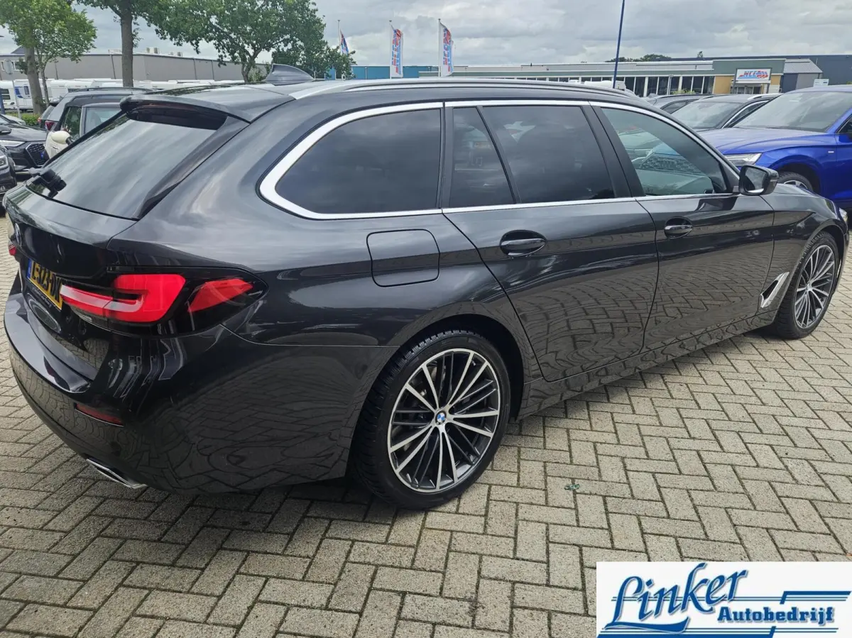 520i Executive LEDER/NL-AUTO- CARPLAY