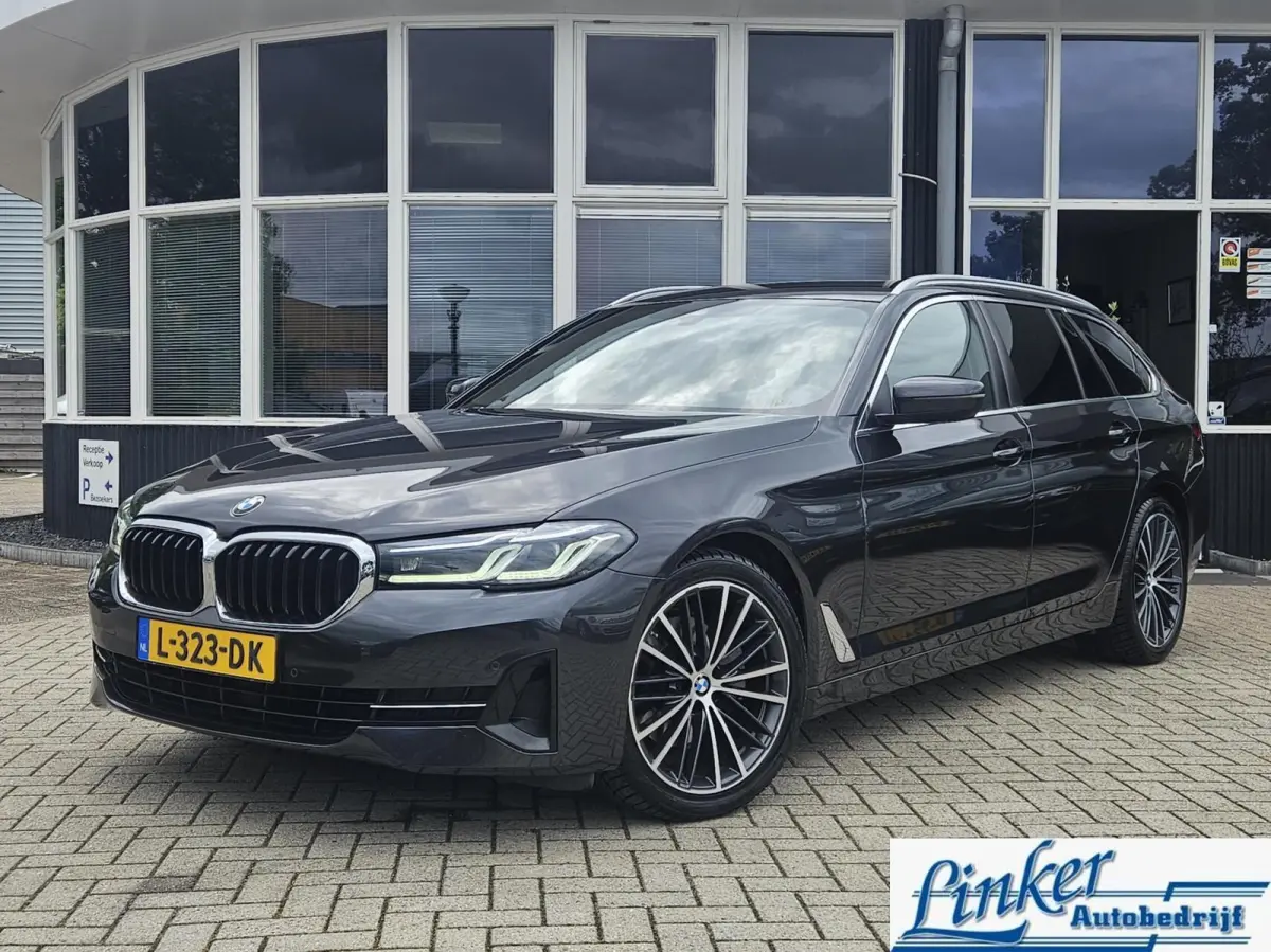 520i Executive LEDER/NL-AUTO- CARPLAY
