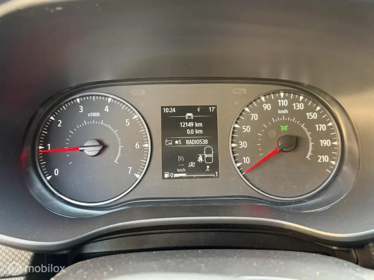 1.0 Essential Airco / CV afstandsbediend / 11.976 KM NAP 1e eigenaar!!!!