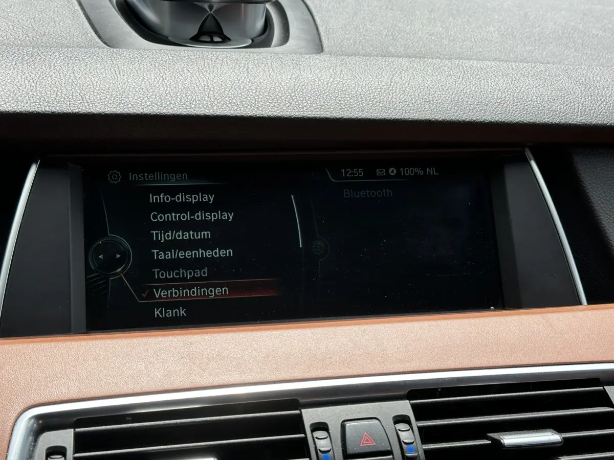 550xi V8 M Sport 449 pk NAP, Panoramdak, Trekhaak, Massage