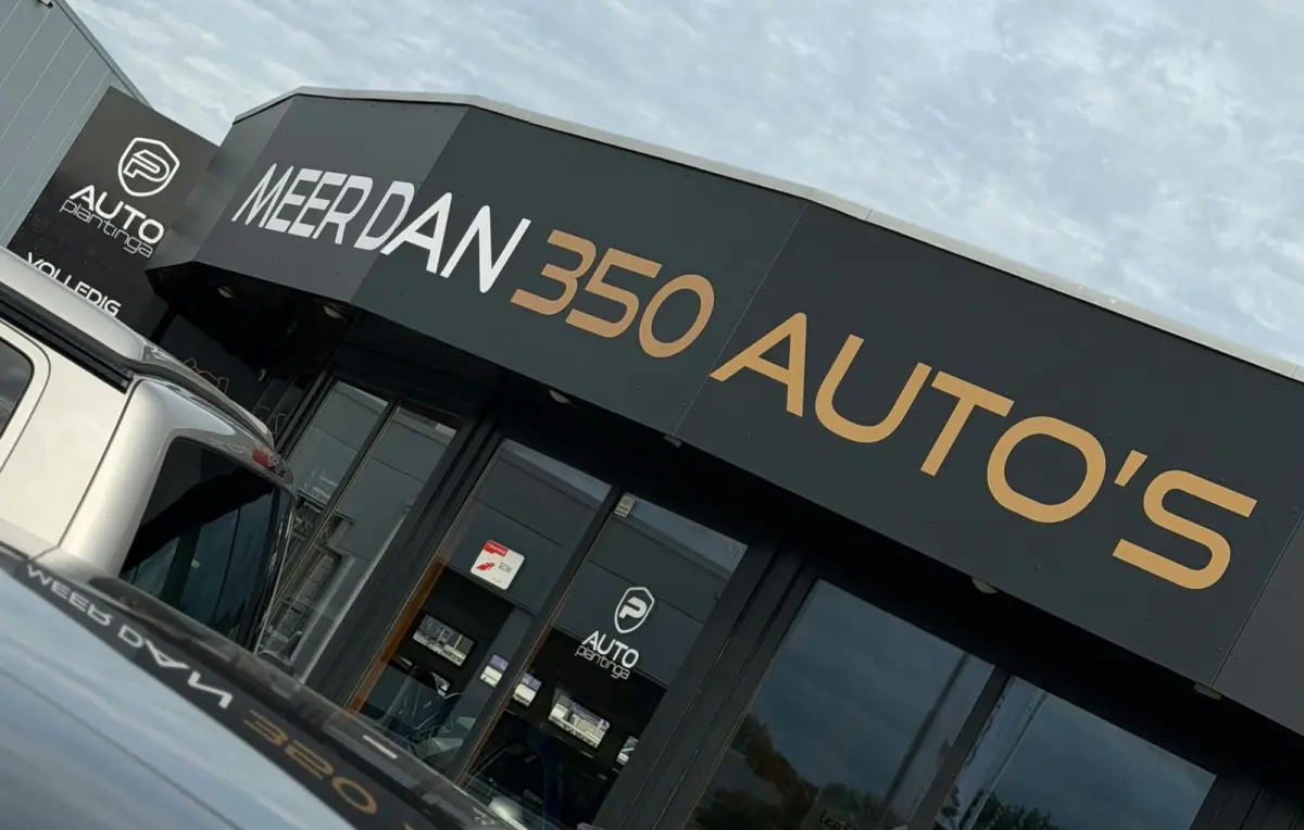1.1 Trend | NL AUTO | Parkeersensoren | Navigatie | Airco | DAB+ | 2 Sleutels | Carplay | APK tot 09-04-2027 |