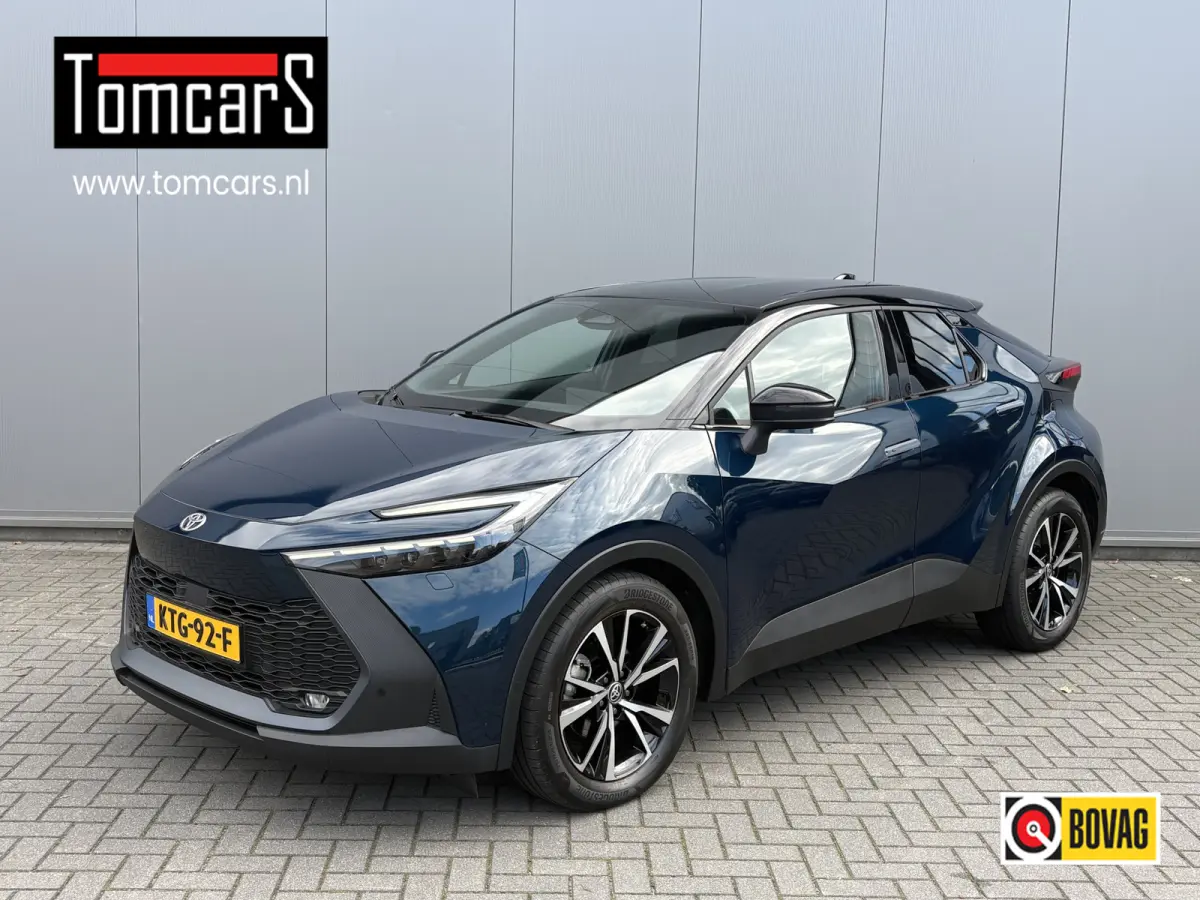 1.8 Hybrid 140PK First Edition Bi-Tone/Winter-pack/Gr.-navigatie/Elektr.klep/Camera/Adapt.-cruise