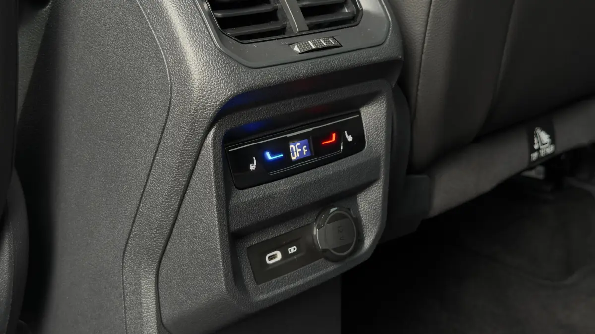 1.4 TSI e-Hybrid PHEV FR Business Wegklapbare Trekhaak | Rondomzicht camera | Adaptive cruise control | Dodehoek detectie
