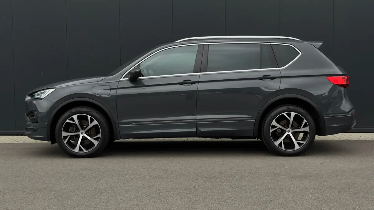 1.4 TSI e-Hybrid PHEV FR Business Wegklapbare Trekhaak | Rondomzicht camera | Adaptive cruise control | Dodehoek detectie