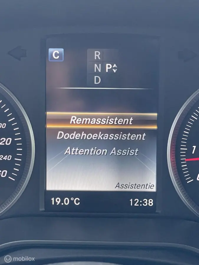 250 4MATIC Premium Plus 9G-Tronic