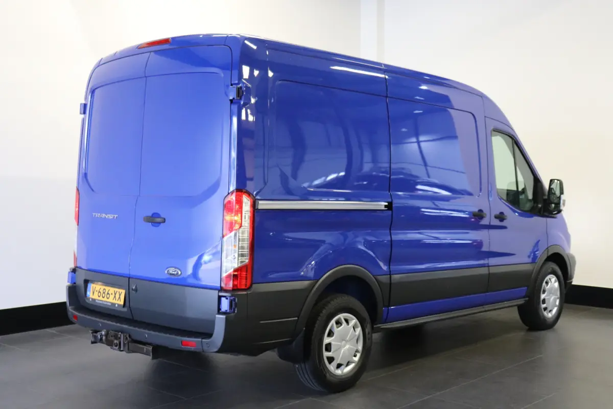 2.0 TDCI L2H2 130PK 2x Schuifdeur EURO 6 - Airco - Navi - Cruise - Camera - €13.900,- Excl.