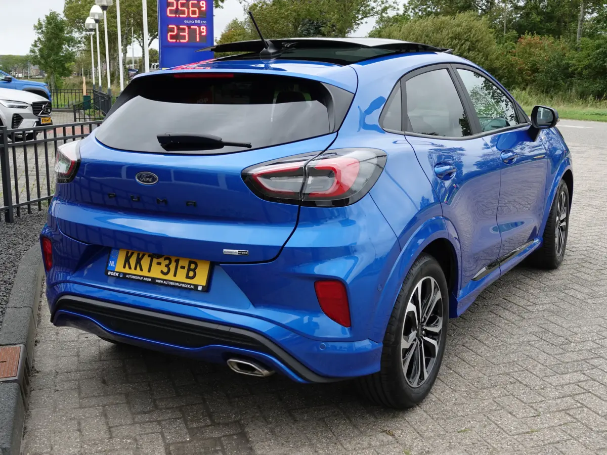 1.0 EcoBoost 125PK ST-Line AUTOM. PANO | WINTERPACK | BLIS | CAMERA