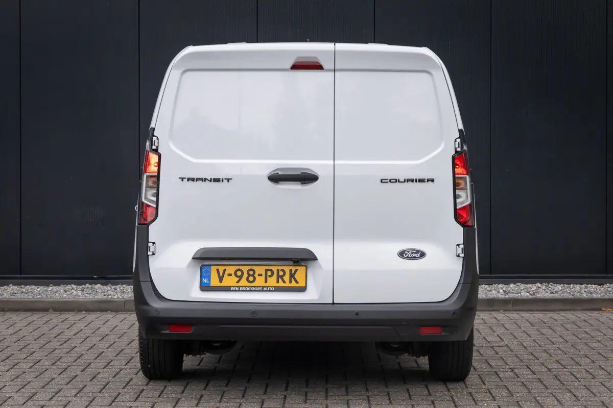 1.5 EcoBlue Trend 100pk | Navigatie  | Camera | Lichtmetalen velgen