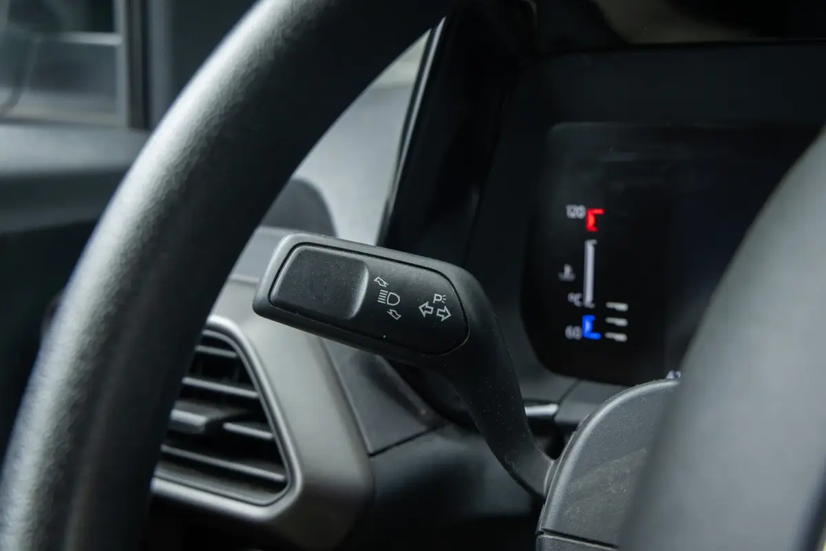 1.5 EcoBlue Trend 100pk | Navigatie  | Camera | Lichtmetalen velgen