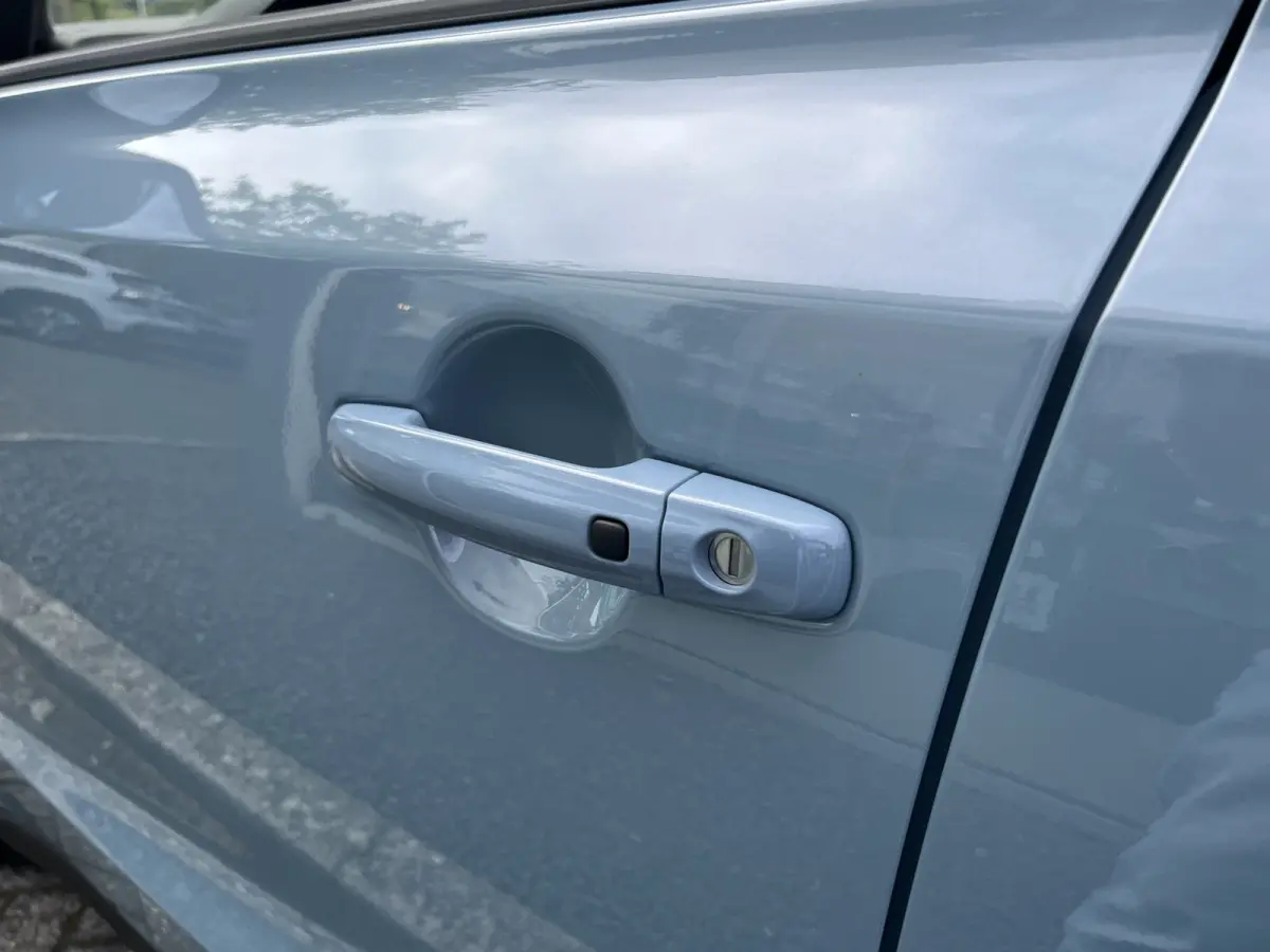 1.4 Boosterjet Smart Hybrid Style | €2.000,- voordeel | Uit voorraad leverbaar | 0886 | Pano | Adapt. Cruise | Camera | Dodehoek | Rijstrook | Stoelverwarming | etc. etc.