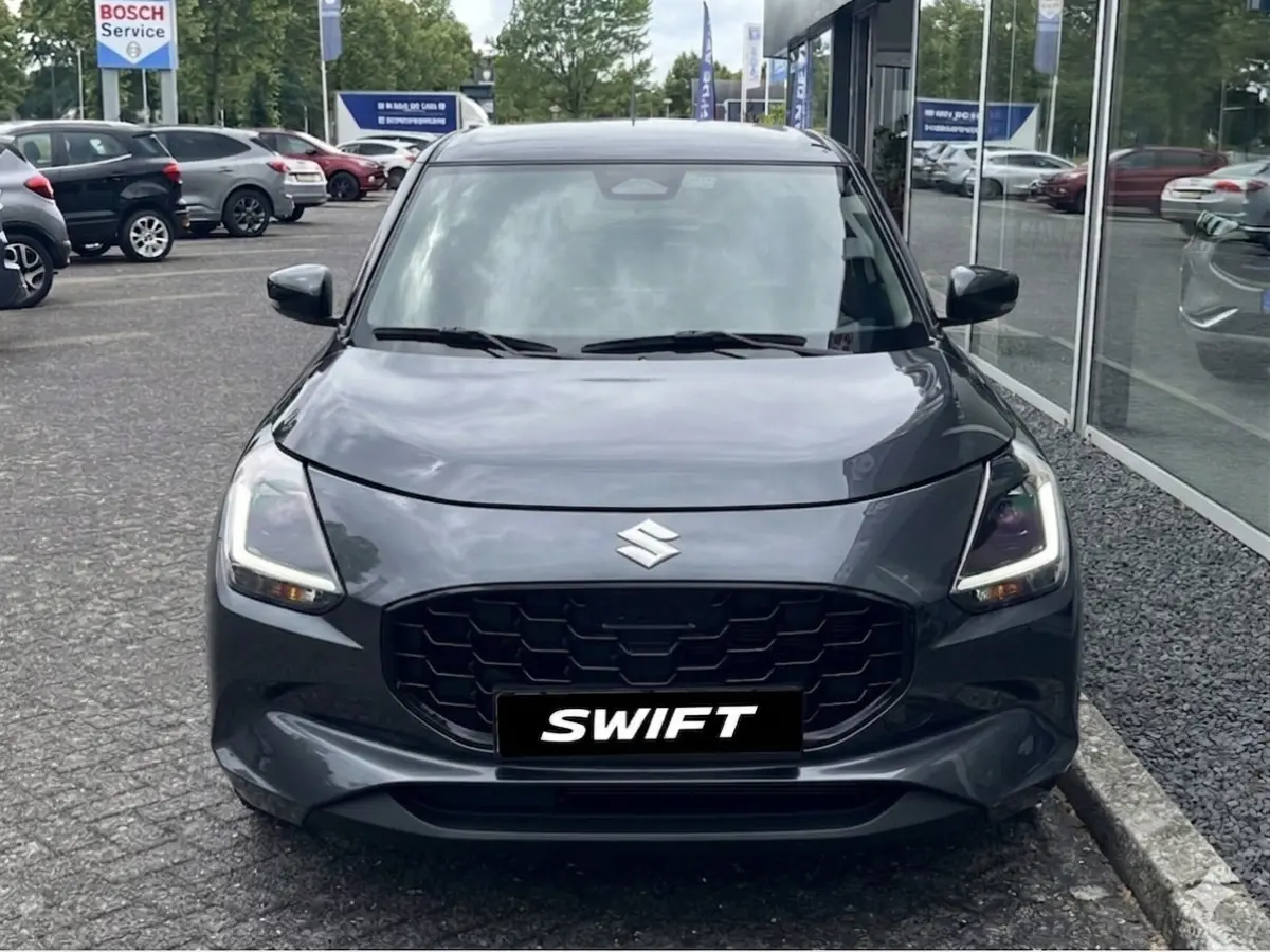 1.2 Smart Hybrid Select CVT Automaat | Meerdere kleuren beschikbaar | €2.200,- voordeel | Adapt. Cruise | Camera | Stoelverwarming | 16'' | Dodehoek | Carplay/Android Auto | Smart Entry |