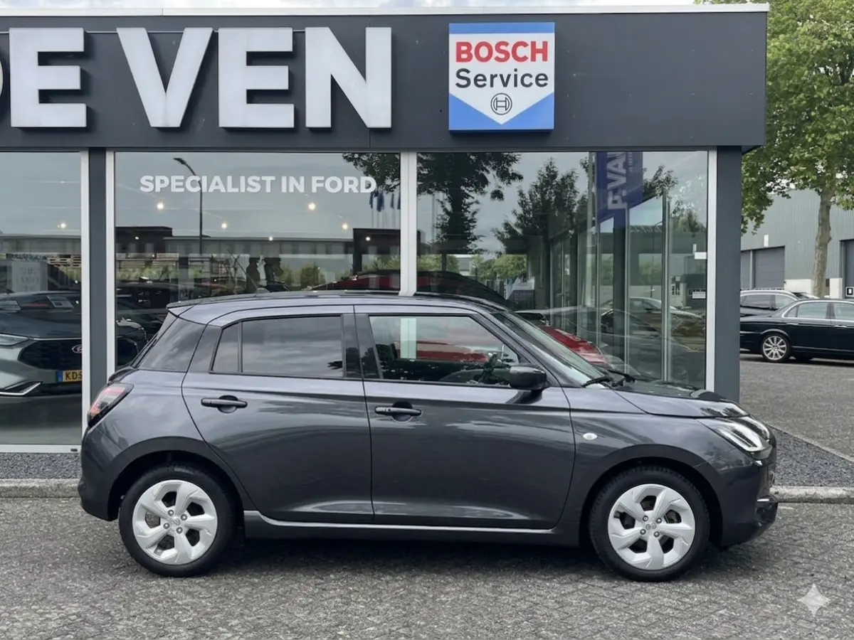 1.2 Smart Hybrid Select CVT Automaat | Meerdere kleuren beschikbaar | €2.200,- voordeel | Adapt. Cruise | Camera | Stoelverwarming | 16'' | Dodehoek | Carplay/Android Auto | Smart Entry |