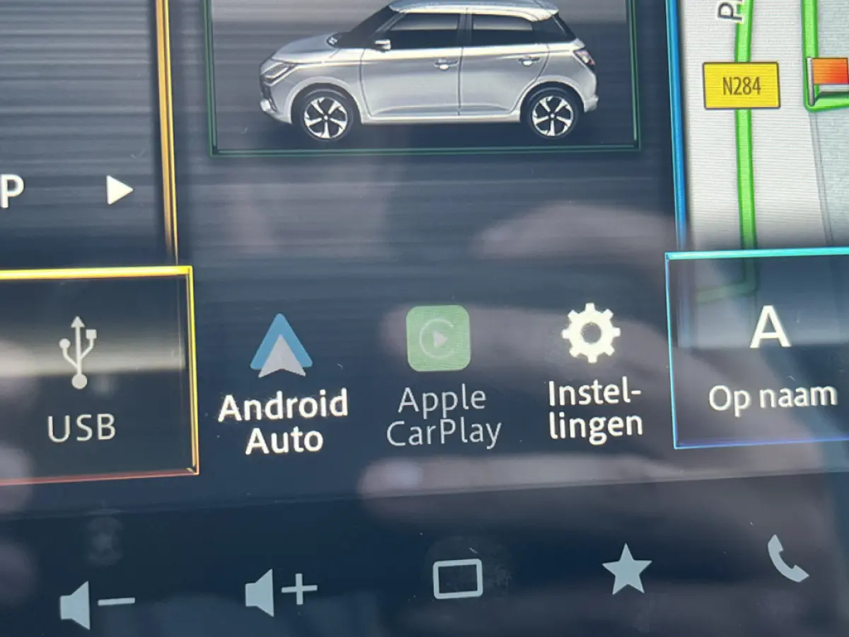 1.2 Smart Hybrid Select CVT Automaat | Meerdere kleuren beschikbaar | €2.200,- voordeel | Adapt. Cruise | Camera | Stoelverwarming | 16'' | Dodehoek | Carplay/Android Auto | Smart Entry |