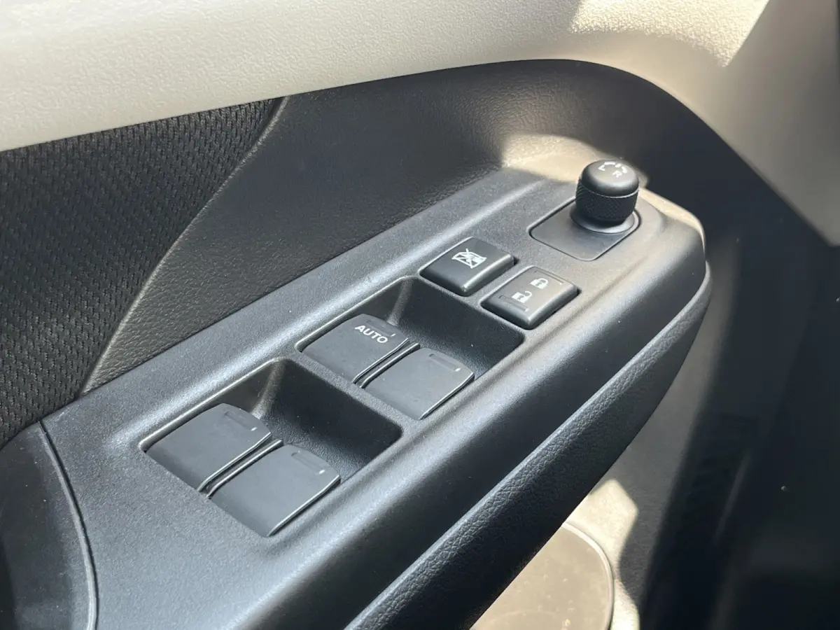 1.2 Smart Hybrid Select CVT Automaat | Meerdere kleuren beschikbaar | €2.200,- voordeel | Adapt. Cruise | Camera | Stoelverwarming | 16'' | Dodehoek | Carplay/Android Auto | Smart Entry |