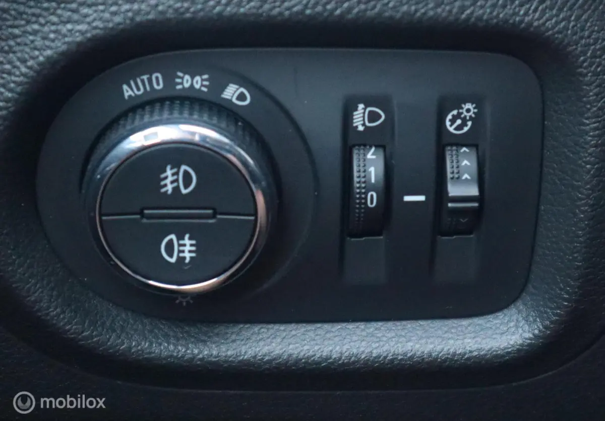 1.2 146 PK H6 Blitz Elegance Navi|Stoel&Stuurverw|Camera|LED|DonkerGlas|Digi Cockpit