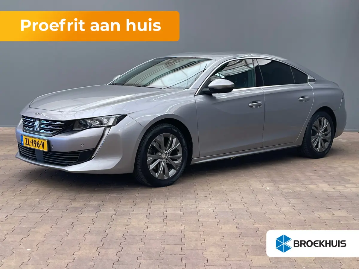 1.6 PureTech Blue Lease Allure Adaptieve Cruise | 17" Lichtmetaal | Trekhaak | Leder/Stof | Carplay | LED | Parkeersensoren | Navigatie | Achteruitrijcamera | Airco (automatisch) | Apple Car