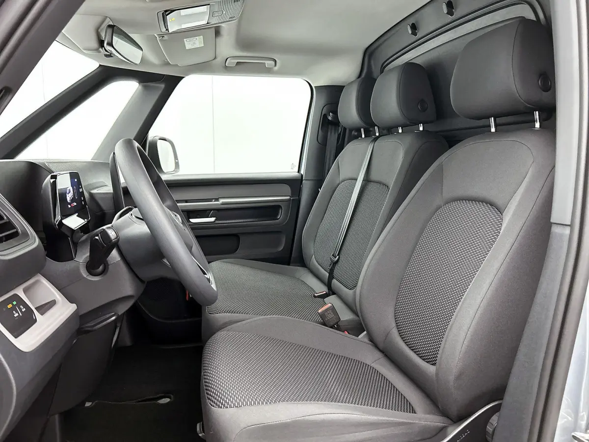 Economy Limited Edition 190PK | Navigatie | Airco | Trekhaak | Multifunctioneel stuur | Adaptive cruise control | Achteruitrijcamera | DAB+ |
