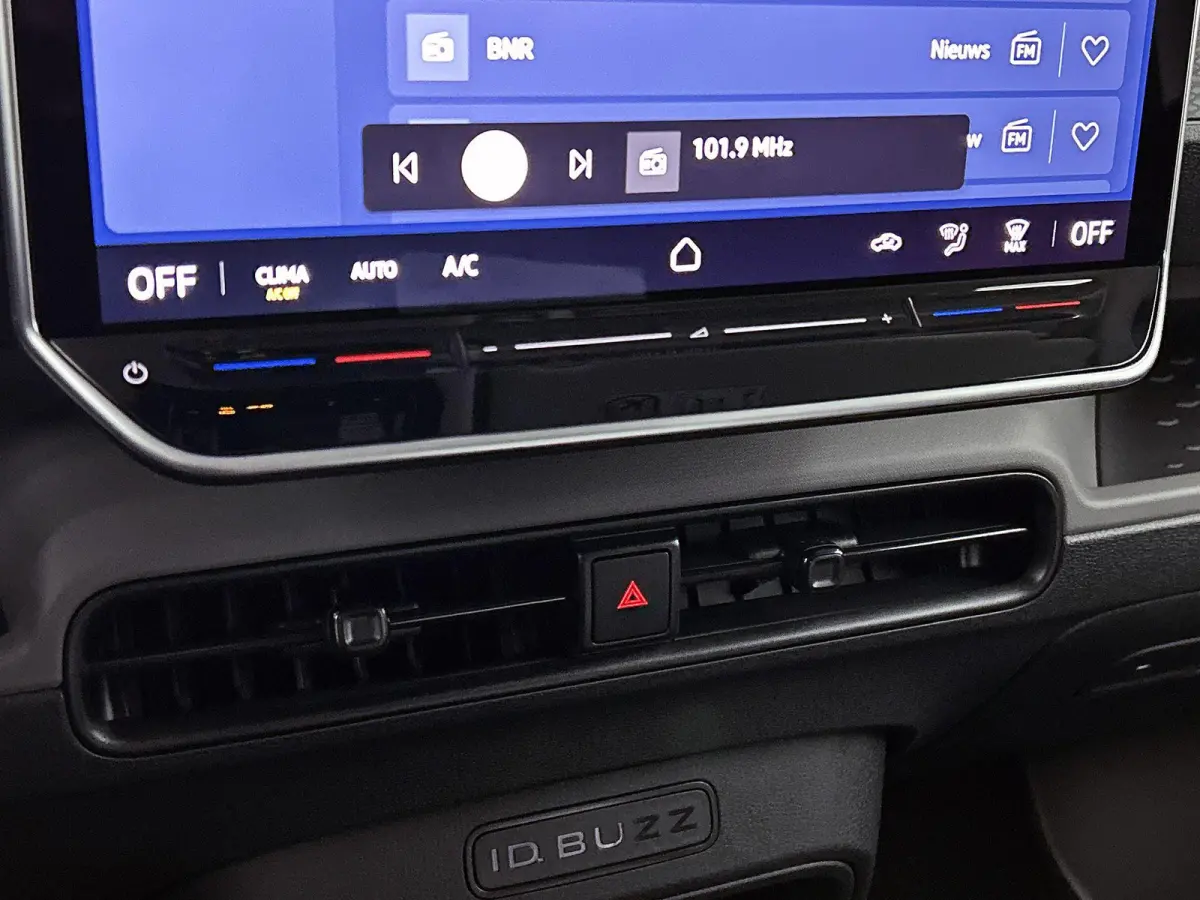 Economy Limited Edition 190PK | Navigatie | Airco | Trekhaak | Multifunctioneel stuur | Adaptive cruise control | Achteruitrijcamera | DAB+ |
