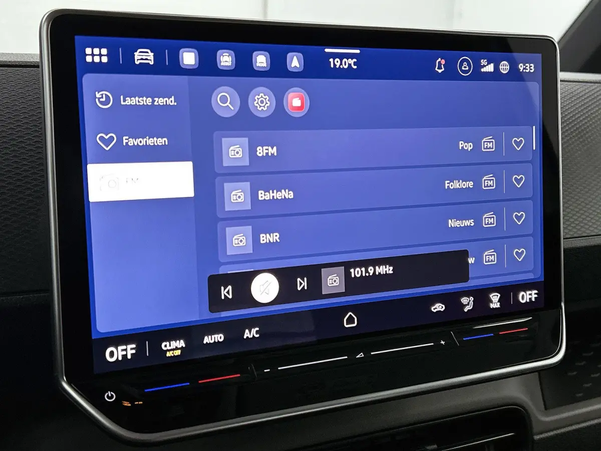 Economy Limited Edition 190PK | Navigatie | Airco | Trekhaak | Multifunctioneel stuur | Adaptive cruise control | Achteruitrijcamera | DAB+ |