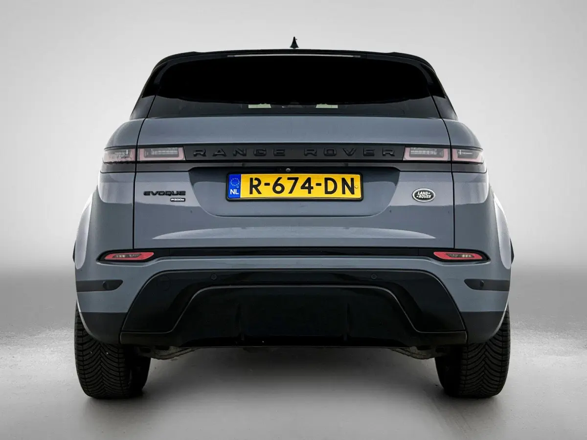 1.5 P300e AWD R-Dynamic S | Apple Carplay / Android Auto | 4x4 | Leder | Meridian Audio | Stoel/Stuurverwarming | Camera | Elektrische Achterklep | Voorruitverwarming | Elektrische Stoelen |