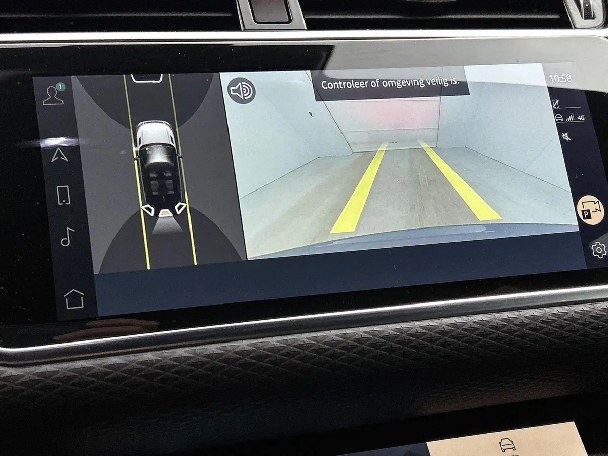 1.5 P300e AWD R-Dynamic S | Apple Carplay / Android Auto | 4x4 | Leder | Meridian Audio | Stoel/Stuurverwarming | Camera | Elektrische Achterklep | Voorruitverwarming | Elektrische Stoelen |
