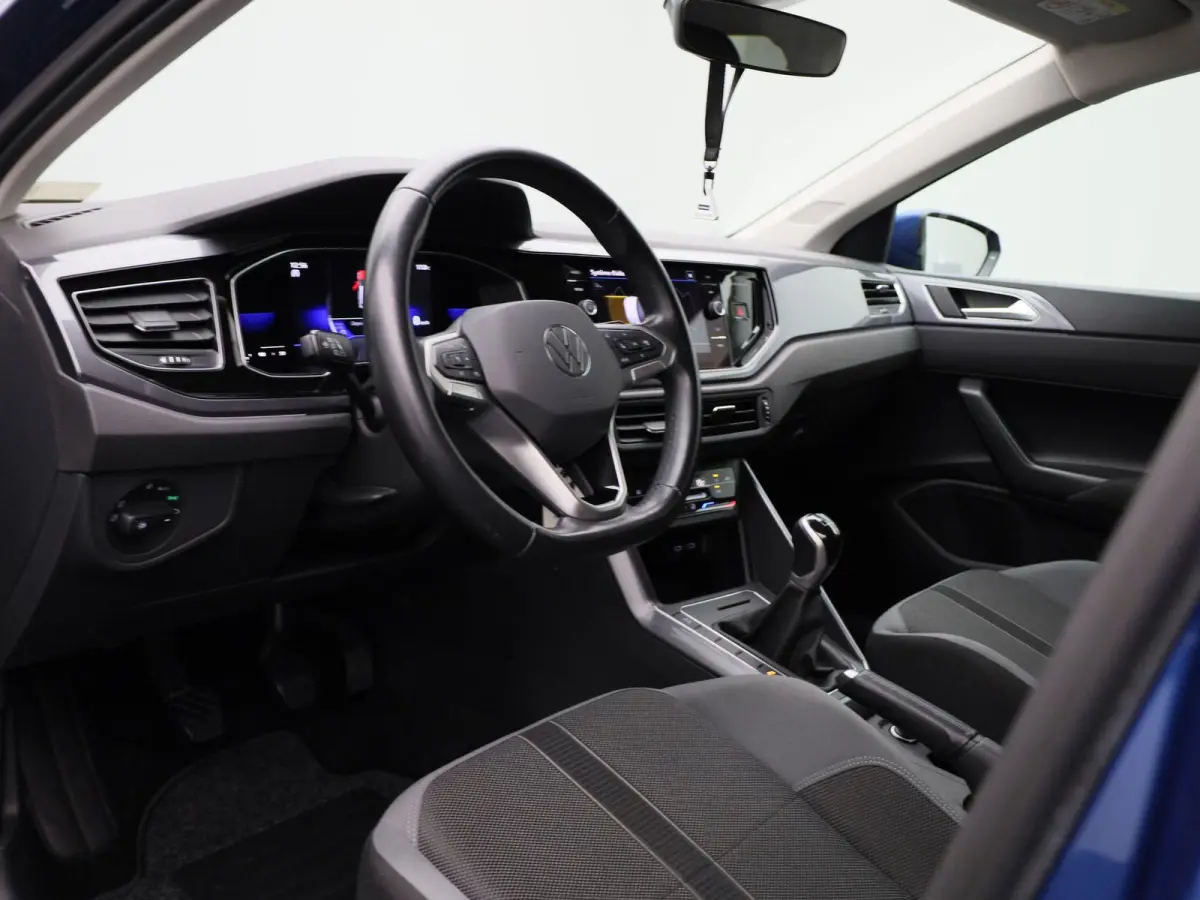 1.0 TSI Style | Apple carplay | IQ Light | Achteruitrijcamera | Virtual cockpit | Apple carplay | Climate control |