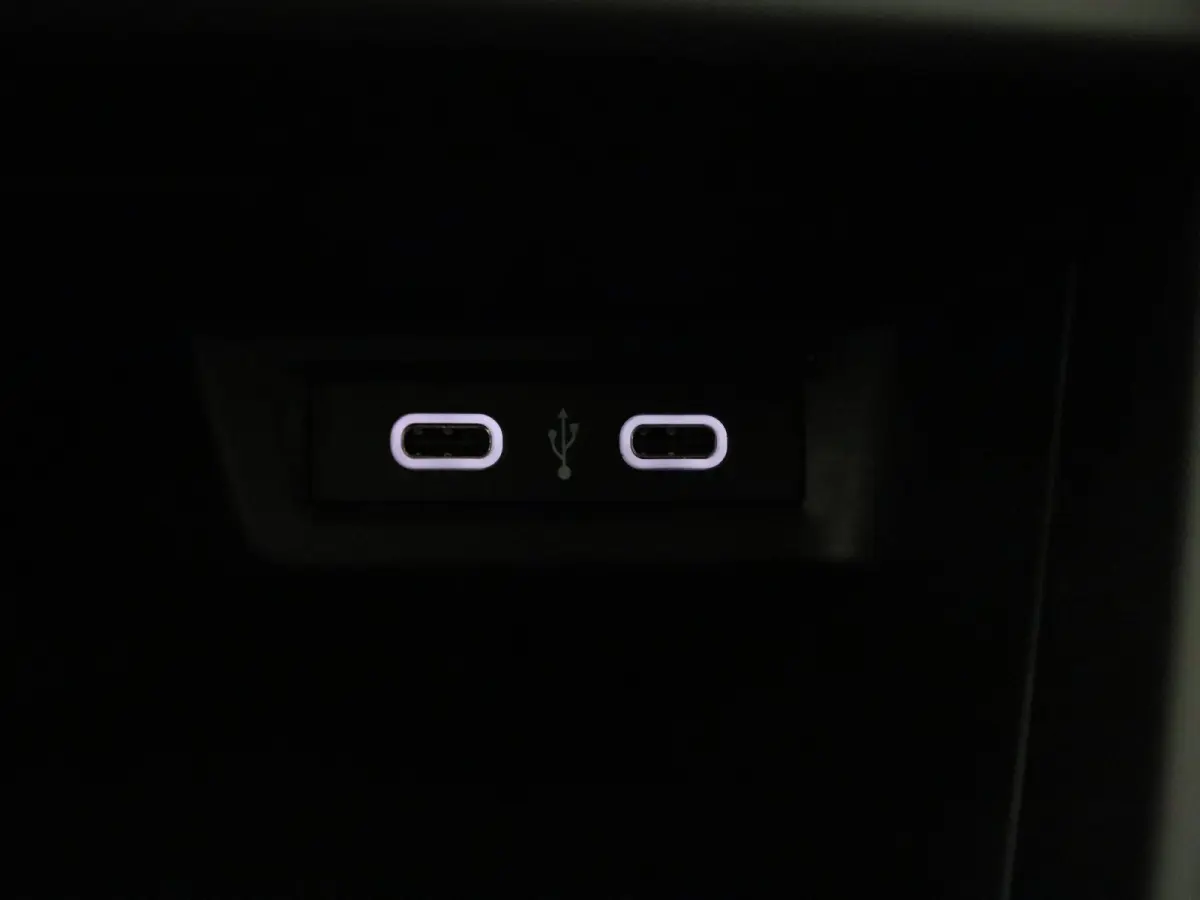 1.0 TSI Style | Apple carplay | IQ Light | Achteruitrijcamera | Virtual cockpit | Apple carplay | Climate control |