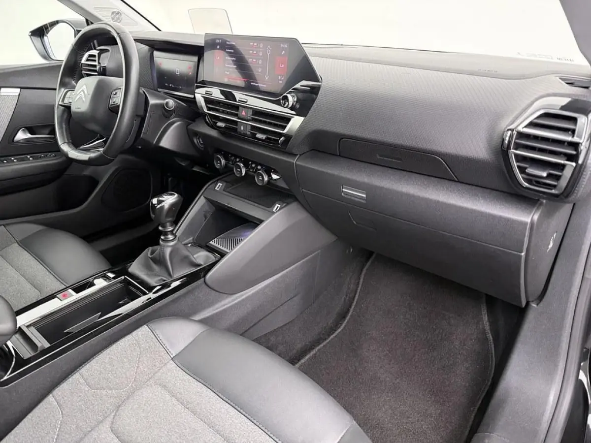 1.2T 130PK F.Edition H.Leder/Nav/Ecc/Keyless/Led /Camera