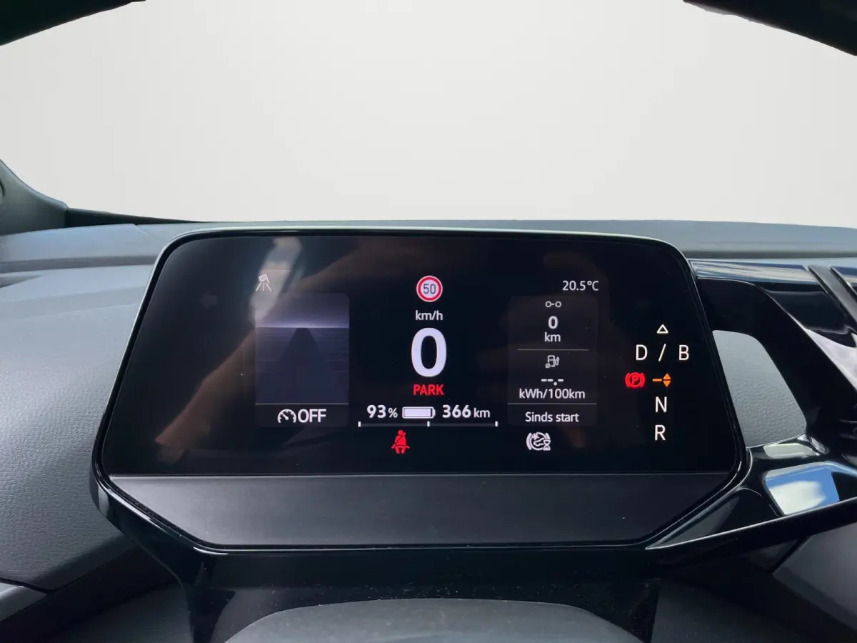 Pro 77 kWh | Warmtepomp | 93% SOH | Stuurverwarming | LED | Lane assist |