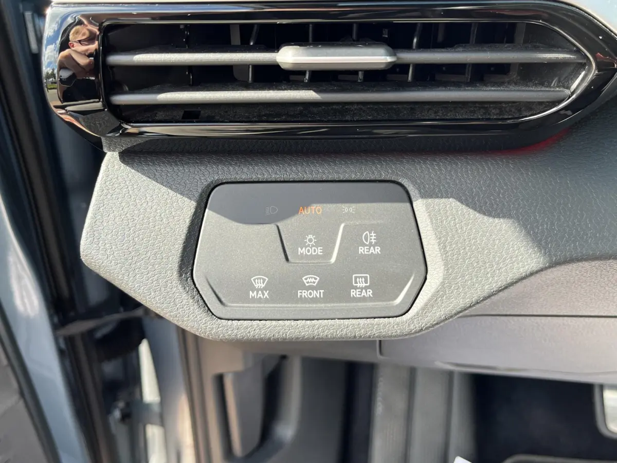 Pro 77 kWh | Warmtepomp | 93% SOH | Stuurverwarming | LED | Lane assist |