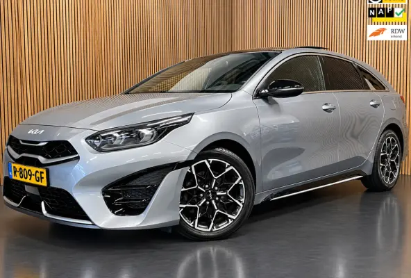 1.0 T-GDi GT-Line 120PK|DIGITAL COCKPIT|PANO|NAVI|CARPLAY|CAMERA|CLIMA+CRUISE|STOEL+STUURVERW|KEYLESS ENTRY+GO|NL|NAP|