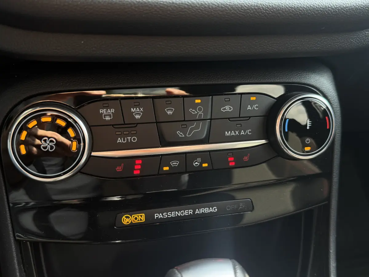 1.0 EcoBoost ST-Line X Panoramadak, Camera, ACC