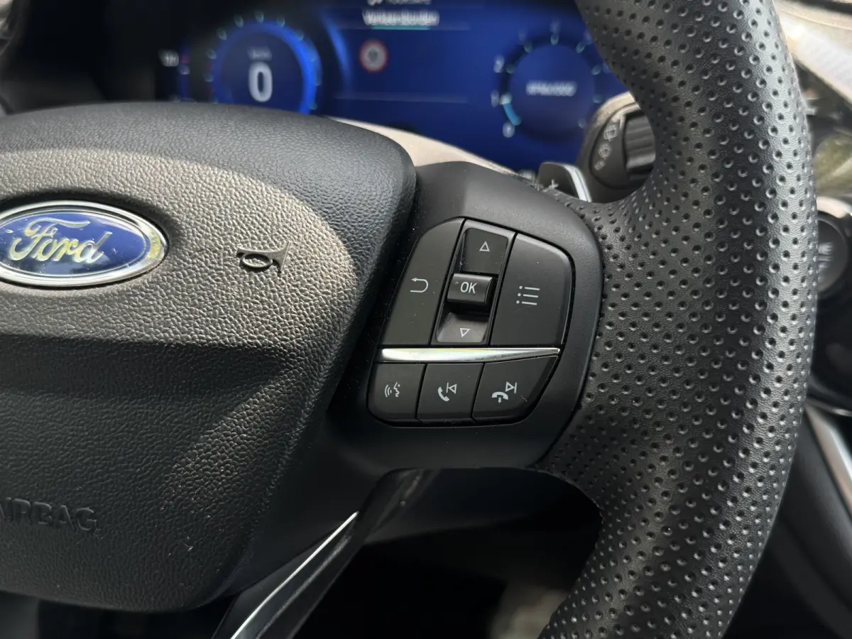 1.0 EcoBoost ST-Line X Panoramadak, Camera, ACC