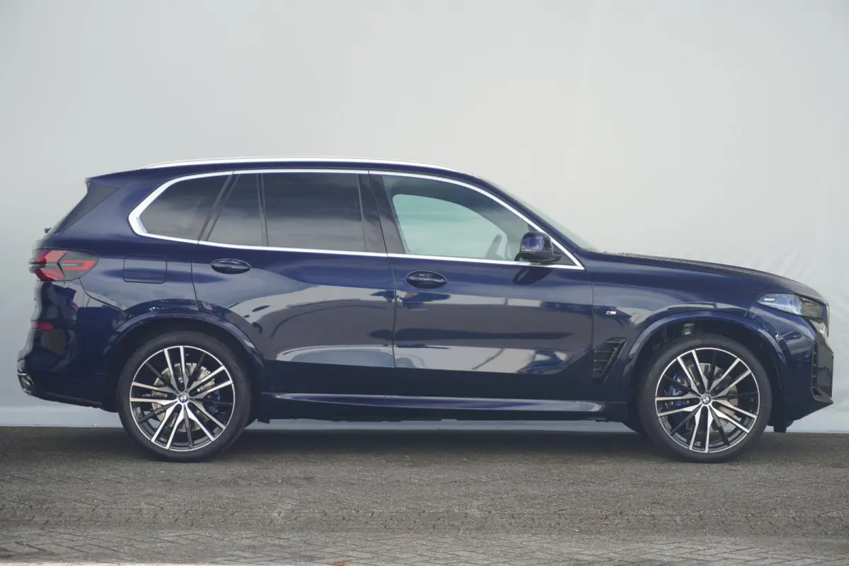 xDrive50e M Sportpakket Pro | Innovation Pack | Comfort-plus Pack | Travel Pack | Harman Kardon