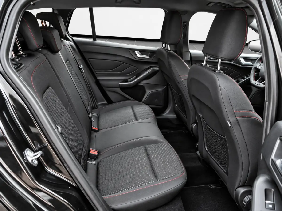 1.0 EcoBoost Hybrid ST Line 125pk | Winterpack | Wegklapbare Trekhaak