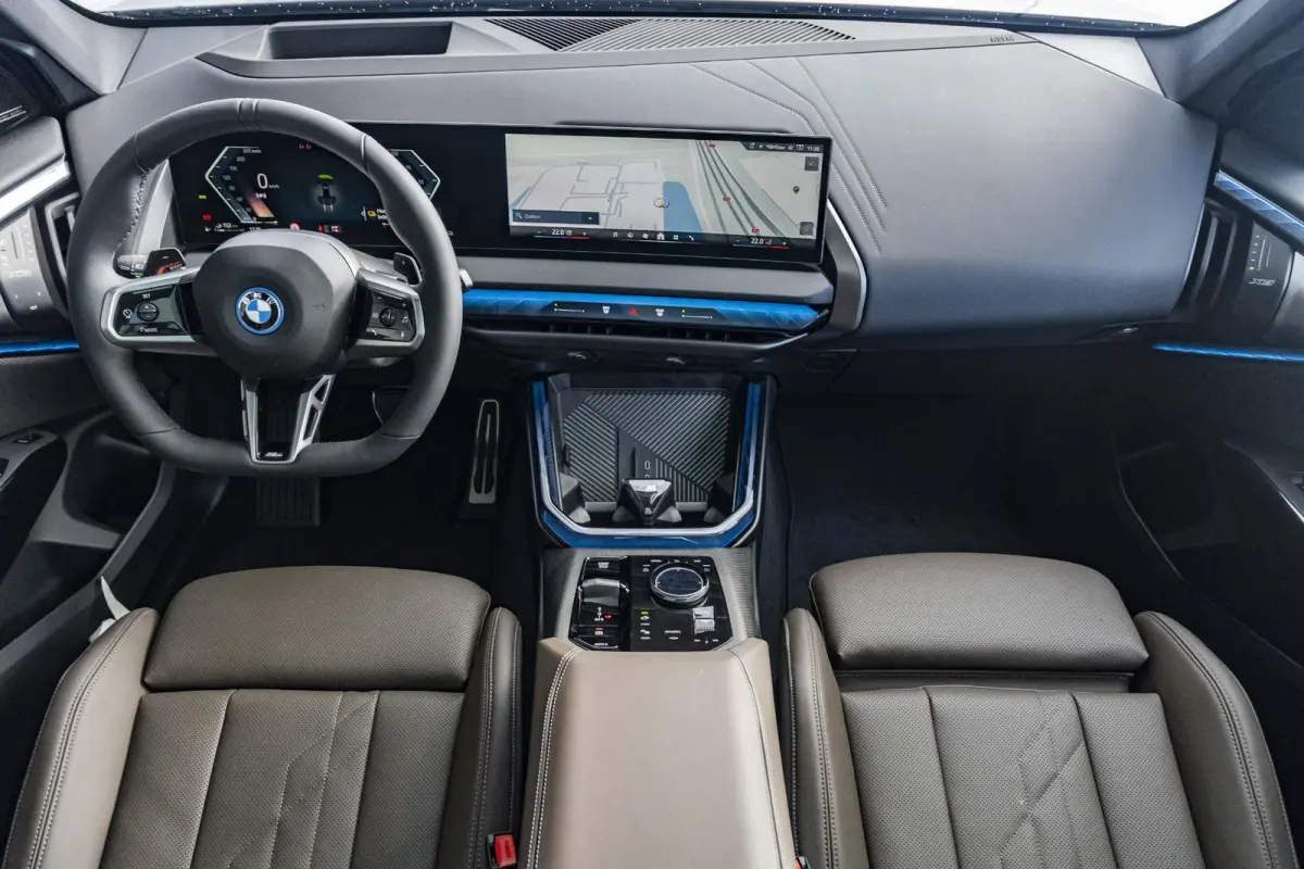 30e xDrive M Sportpakket Pro | Professional Pack | Premium Pack | Comfort Pack