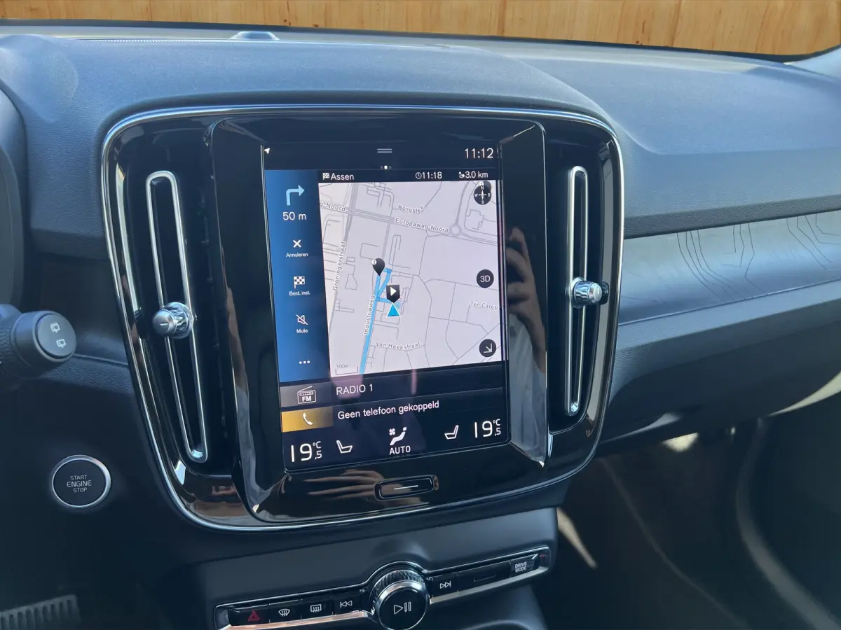 1.5 T4 Plug-in hybrid Plus Dark | BLIS | Camera | Stoelverwarming | Adaptieve Cruise Control | Lederen Bekleding |