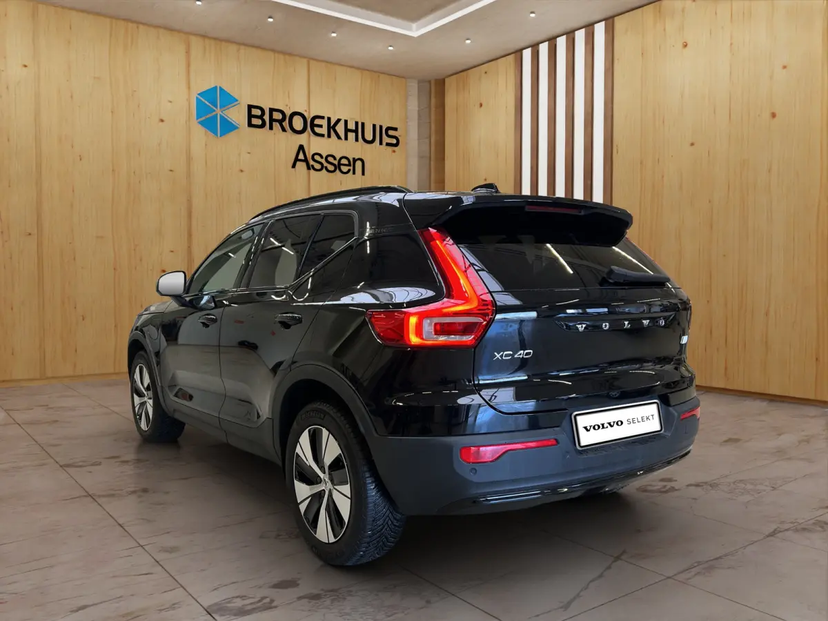 1.5 T4 Plug-in hybrid Plus Dark | BLIS | Camera | Stoelverwarming | Adaptieve Cruise Control | Lederen Bekleding |