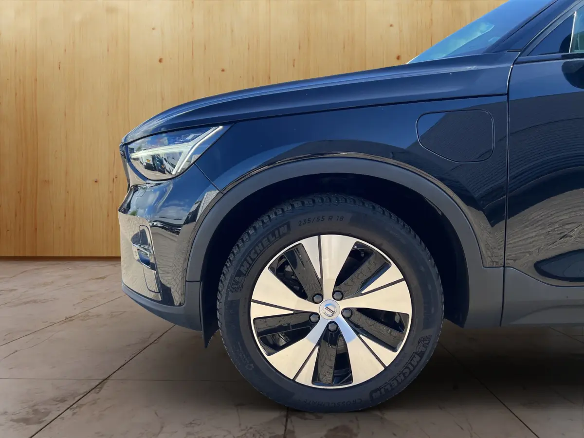 1.5 T4 Plug-in hybrid Plus Dark | BLIS | Camera | Stoelverwarming | Adaptieve Cruise Control | Lederen Bekleding |